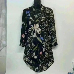 Fancy floral top with skirt attachment small